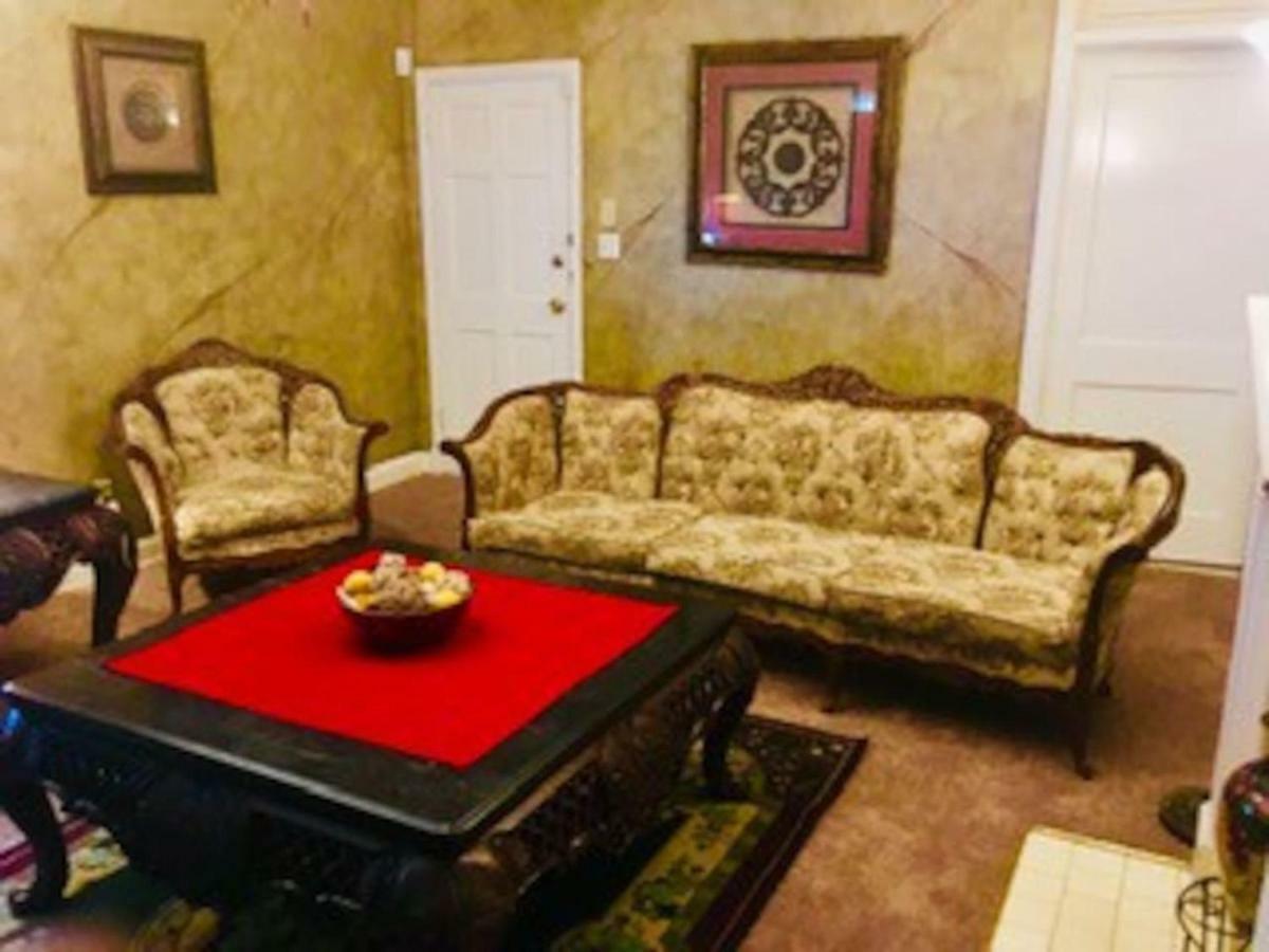 Best Deal In Town! Entire 1 Bedroom Apartment 59 Montgomery Eksteriør bilde